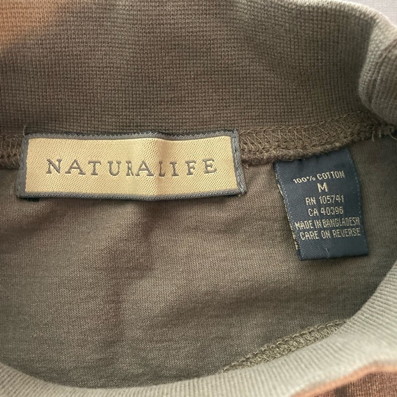 Men’s Naturalife mock turtleneck long sleeve shirt. Size: M - Picture 2 of 4